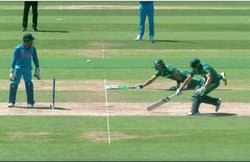 Champions Trophy 2017, IND vs SA: अपना विकेट बचाने की फिराक में फाफ डुप्लेसिस ने करवा दिया डेविड मिलर को रन आउट, देखें VIDEO