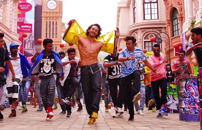 Munna Michael Box Office Collection, Munna Michael Day 4 Business, Munna Michael Earning, Munna Michael Tiger Shroff, Munna Michael Nawazuddin Siddiqui, Munna Michael Images