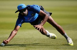 चैम्पियंस ट्रॉफी 2017: फाइनल से पहले भारत को झटका, अश्विन को लगी चोट