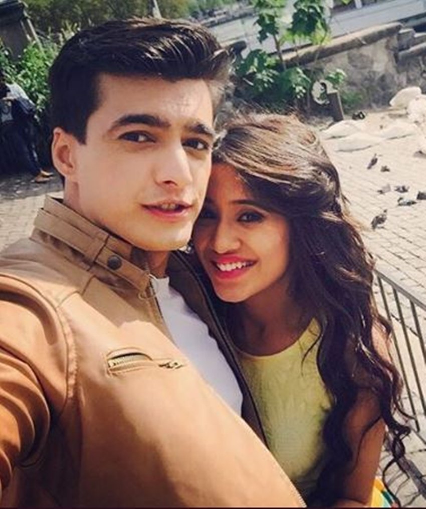 TV Actors living in Live In, Tv Actors Line in Life, TV Actors Personal Life, Karan Kundra and VJ Anushka, Sharad Malhotra and Pooja Bisht, Hina Khan and Rocky Jaiswal, Rubina Dilaik and Abhinav Shukla, Aasha Negi and Ritvik Dhanjani, Raj Arora and Pooja Gaur, Shivangi and Mohsin Khan, Ankita Lokhande and Sushant Singh Rajput, Jeniffer Winget and Shahbaz Alam, Bollywood News in Hindi, Entertainment News in Hindi