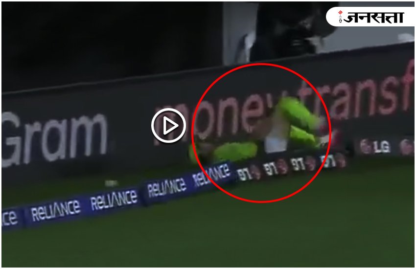 pakistani, cricketer, Yasir Shah, Pants Down, world cup 2015, pakistan vs south africa, match, video, ODI, ICC pakistani, cricketer, Yasir Shah, Pants Down, world cup 2015, pakistan vs south africa, match, video, ODI, ICC