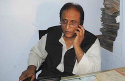 आजम खान और बेटे को 24 घंटे में मारने की धमकी, फोन पर दीं भद्दी-भद्दी गालियां