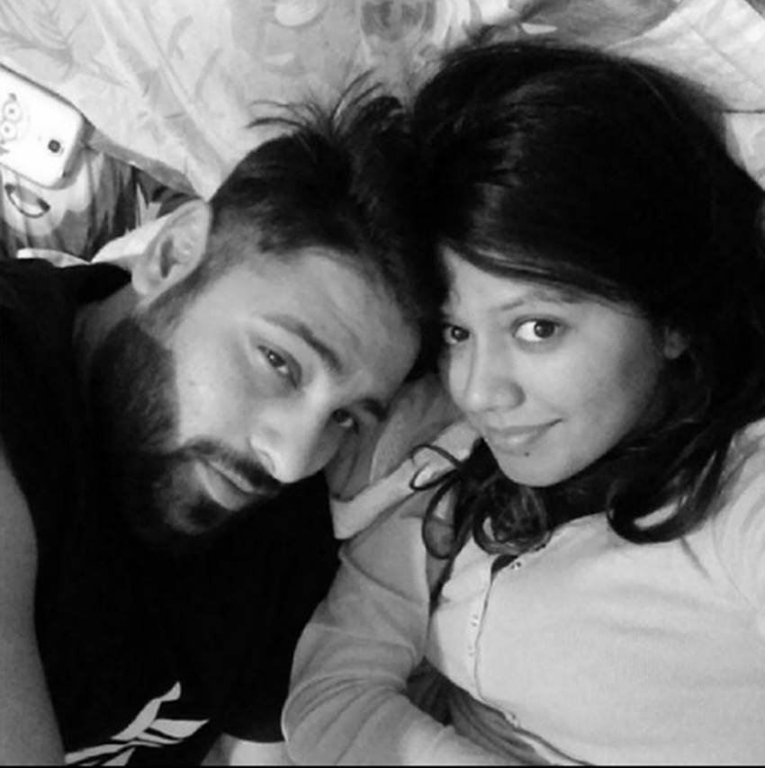 Bollywood Singers Wives, Singers Wives, Bollywood Singers And Their Wives, Playback Singers Wives Pics, Arijit Singh and Koel Roy , Sonu Nigam and Madhurima Nigam, Kailash Kher and Sheetal Kher, A.R.Rahman and Saira Banoo, Atif Aslam and Sara Bharwana, Honey Singh and Shalini, Badshaah and Jasmine, Shaan and Radhika, Abhijeet, Mohit Chauhan, K K, Papon, Photo Gallery, Jansatta