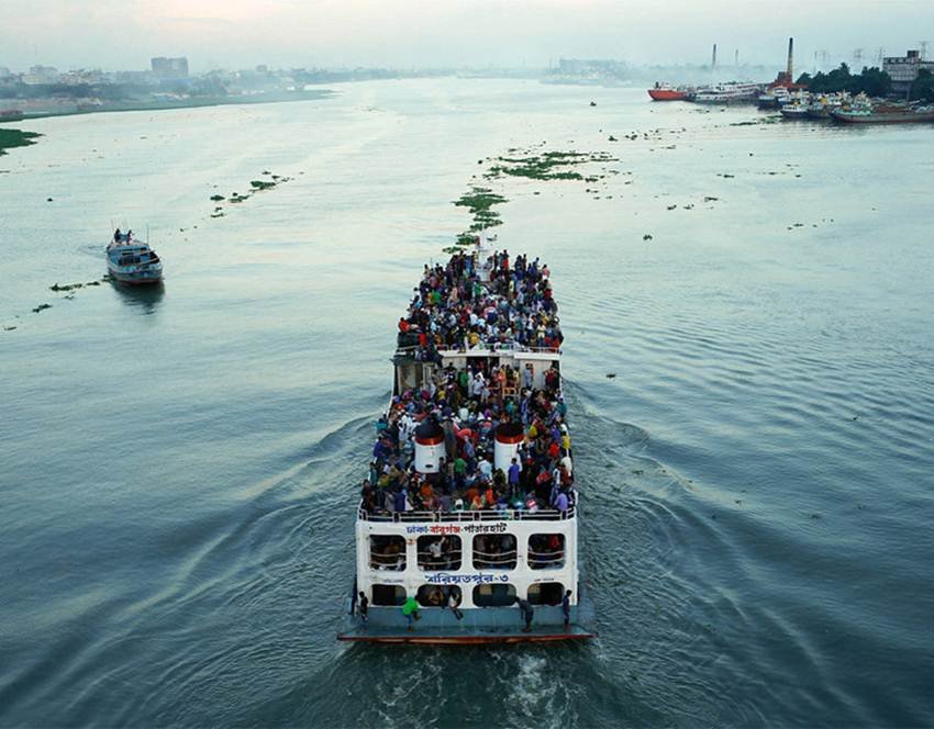 "eid ka chand, eid chand, eid mubarak, eid mubarak 2017, eid mubarak wishes, eid chand 2017, ईद का चाँद, ईद 2017, chand raat, chand raat 2017, chand raat 2017 mubarak, eid chand time, eid ka chand time, eid mubarak 2017, eid mubarak 2017 date, eid 2017, eid, eid moon sighting 2017, eid mubarak, eid ka chand time, eid moon sighting, moon sighting eid 2017, moon sighting time today, moon sighting time today in india, live updates