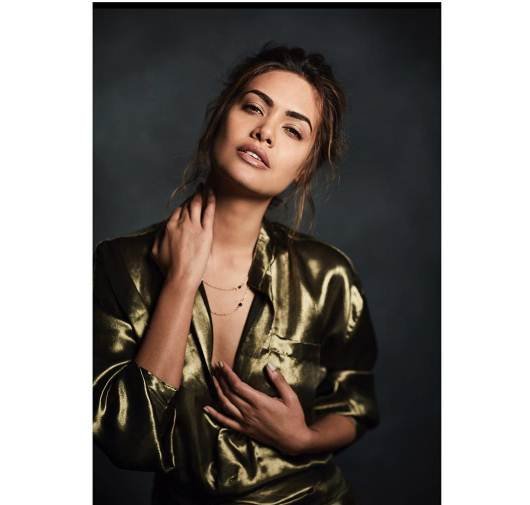 isha gupta, Commando2 Actress isha gupta, Rustom Actress isha Gupta, Badshahon Actress Isha gupta, Bollywood Actress Isha Gupta, Isha Gupta Tattu, Isha Gupta latest Photos