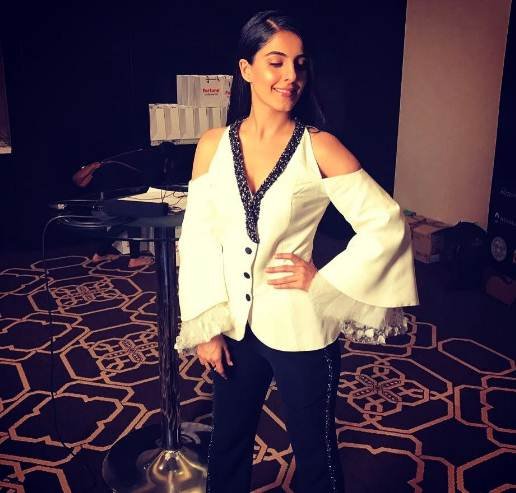 Tubelight में बेहद भोली नजर आने वाली ईशा तलवार रियल लाइफ में हैं ग्‍लैमरस, जानिए ऐश्‍वर्या राय से क्‍या है कनेक्‍शन