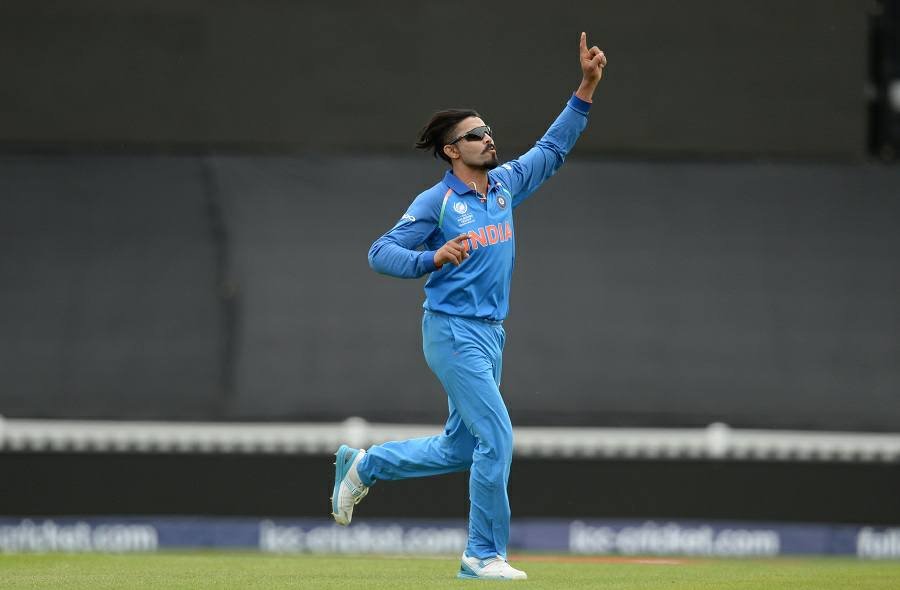 Wahab Riaz, Injured, Yuvraj Singh, ICC Champions Trophy 2017, India vs Pakistan, match, india, pakistan, india vs pakistan, cricket score, क्रिकेट, लाइव क्रिकेट स्कोर, क्रिकेट लाइव मैच, क्रिकेट मैच आज, live cricket score, live score, cricket score, live india vs pakistan, ind vs pak live, ind vs pak, live ind vs pak, india vs pakistan champions trophy 2017, india vs pakistan champions trophy, ind vs pak champions trophy 2017, india vs pakistan live match, india vs pakistan live odi, Pak vs Ind ODI, ind vs pak champions trophy, ind vs pak 2017, cricket score updates