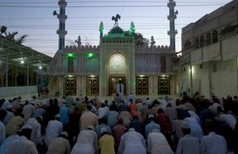 Muslims in Europe, Muslims, Europe, Muslims In world, Muslims numbers, Muslims in politics, Muslims effects, Muslims in usa, Muslims and politics, Society, Society in europe, article on muslims, International news