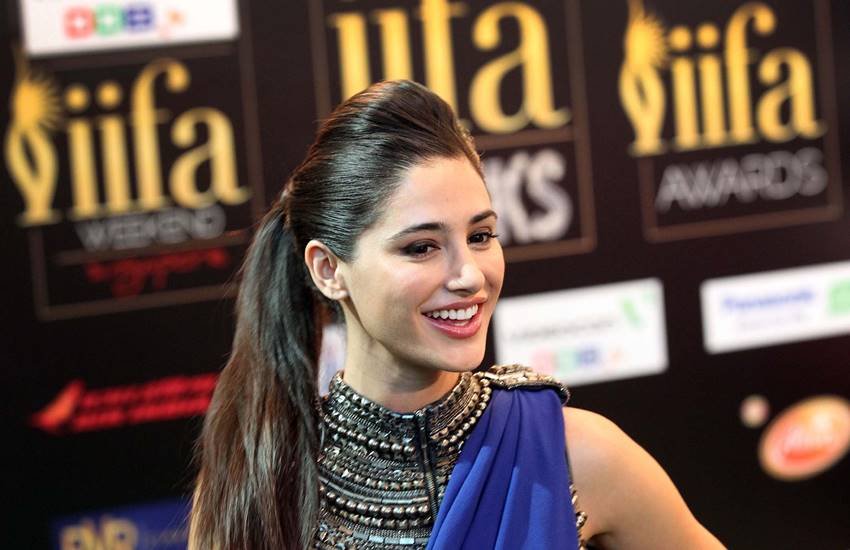 Bollywood, Bollywood actors, bollywood actress, indian citizenship, bollywood stars not indian, indian stars, indian citizen to bollywood stars, bollywwod news, akshay kumar, deepika padukone, alia bhatt