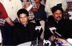 कप्‍तान सचिन तेंडुलकर और कोच कपिल देव के बीच भी रही थी खटास, विराट कोहली और अनिल कुंबले का मामला नया है, इकलाैता नहीं