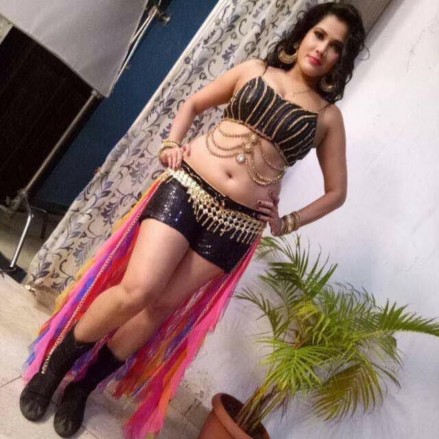 seema Sing, Bhojpuri ACtress Seema Singh, Seema Singh Bhopuri Film, Seema Singh Movies, Seema Singh Photos