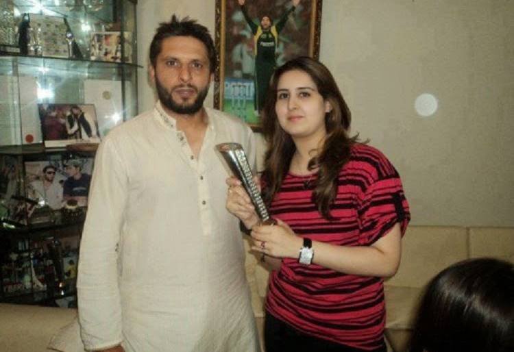 pakistani cricketers, pakistani cricketers wife, pakistan cricket team captain, pakistani cricketers wife photos, pakistani cricketers wife, wife of pakistani cricketers, cricketers wife, pakistani team