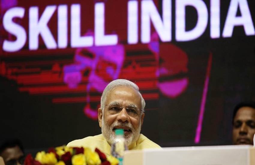 प्रधानमंत्री नरेंद्र मोदी ने देश के युवाओं में कौशल विकास करने, उन्हें हुनरमंद बनाने और उनके स्वरोजगार के लिए स्किल इंडिया अभियान की शुरुआत की थी।