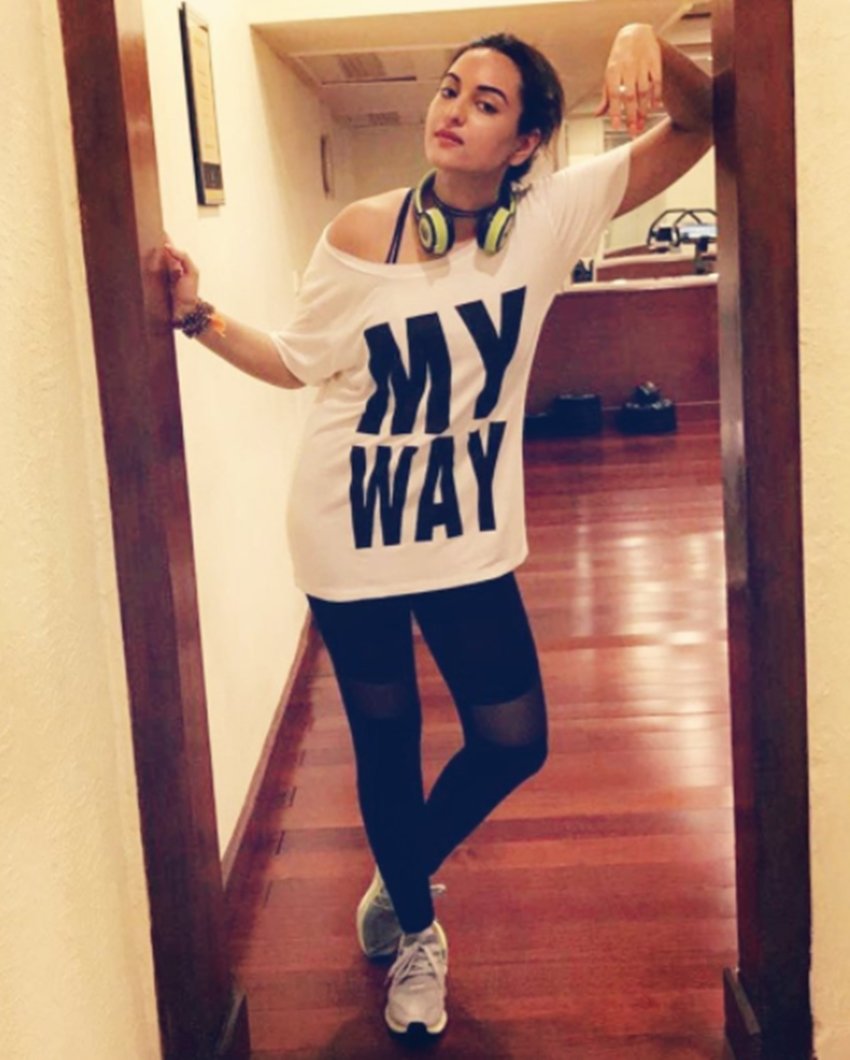 Sonakshi Sinha, salman Khan, Shatrughan Sinha, Dabangg