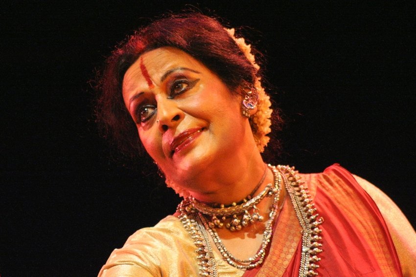 वरिष्ठ नृत्यांगना और नृत्य गुरु सोनल मानसिंह  वरिष्ठ नृत्यांगना और नृत्य गुरु सोनल मानसिंह