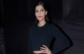 bollywood celebrities, drunk bollywood celebrities, drunk bollywood actors, bollywood actors alcohol, bollywood actors alcohol, party photos of bollywood actress, bollywood actress drunk images, bollywood news