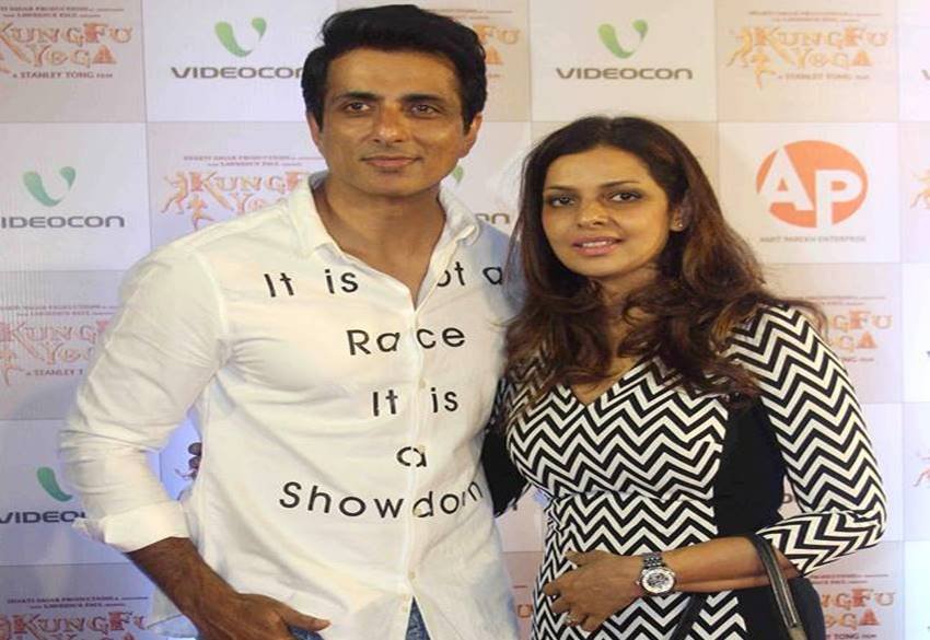 bollywood villains and wives, bollywood villains, bollywood villains list, villains wife, Villians wife photo, indian villain pics, ranjeet, sonu sood, prakash raj, shakti kapoor