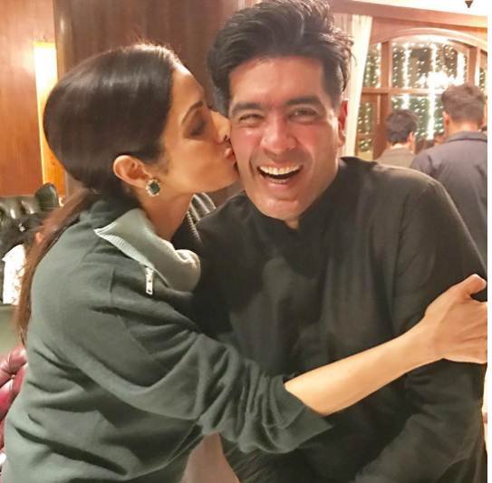 Sridevi and Jhanvi, Jhanvi and Media Repots, Sridevi Daughter Jhanvi, Jhanvi Bollywood Bebut, Jhanvi, Sridevi, Actress Sridevi, Actress Jhanvi, Entertainment Hindi News, Jansatta, Sridevi Latest Photos, Sridevi pics gallary, sridevi glamorous Photos