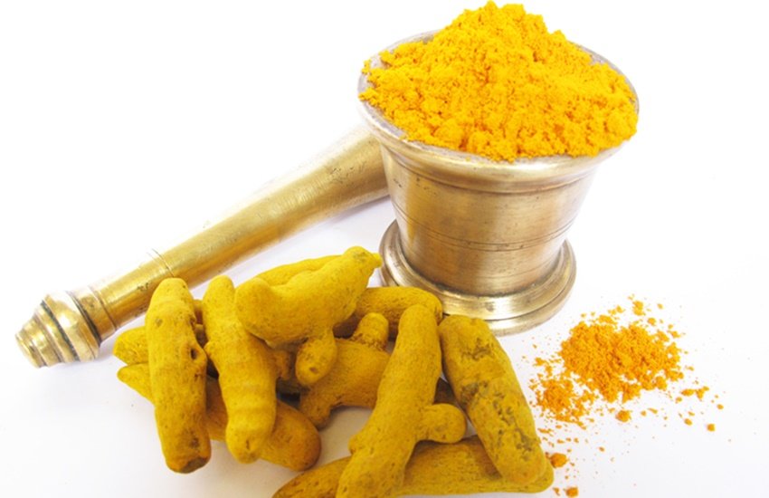 Turmeric, Turmeric Powder, Turmeric Benefits For Skin And Hair, Skin, Hair, Skin Health, Hair Health, Turmeric Benefits, Turmeric Benefits For skin, Benefits of Turmeric, Skin Health Tips, Beauty Tips In Hindi, Lifestyle News In Hindi, Jansatta