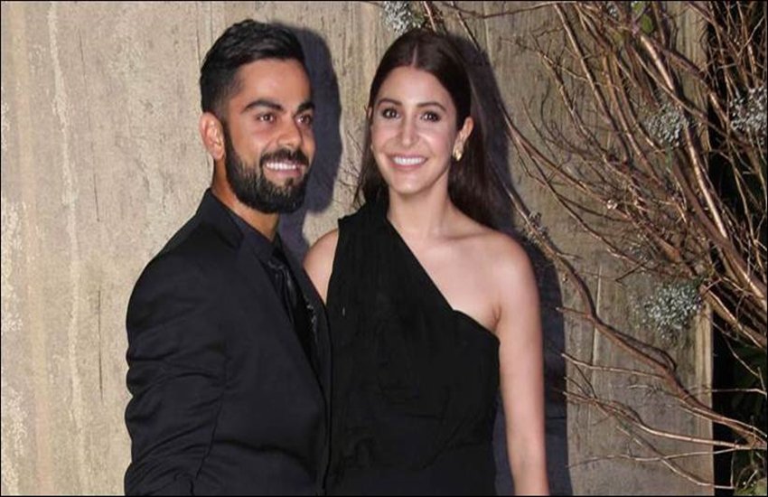 हॉरर फिल्म परी की फर्स्ट स्क्रीनिंगः हां, हमें पता है कि फिल्म 2018 में रिलीज होने जा रही है लेकिन कितना शानदार होगा यदि आज के दिन विराट को उनके बर्थडे गिफ्ट के तौर पर अपनी पहली सीरियस हॉरर मूवी दिखा दें।