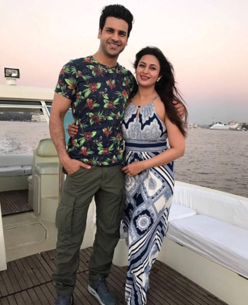 वहीं इस बीच दोनों दोस्त बने। इसके बाद दोनों ने एक दूसरे को समझना शुरु किया।