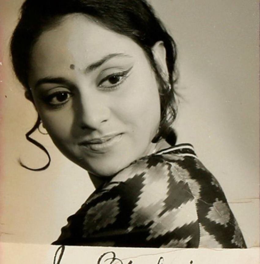 Amitabh bachchan, big b, Amitabh bachchan instagram photos, Amitabh bachchan memories, Amitabh bachchan old photos, jaya bachchan old photos, Amitabh bachchan in sholey, Amitabh bachchan latest photos, Amitabh bachchan movies, Amitabh bachchan hit songs, Amitabh bachchan house photos, entertainment news, jansatta