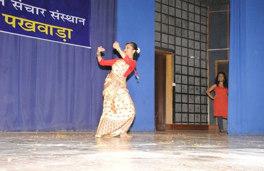 bidisha bezbaruah, bidisha bezbaruah husband, bidisha bezbaruah Photos, bidisha bezbaruah photo, bidisha bezbaruah Jagga Jasoos, Jagga Jasoos bidisha bezbaruah, bidisha bezbaruah actress, actress bidisha bezbaruah, bidisha bezbaruah wiki, bidisha bezbaruah pic, bidisha bezbaruah picture, bidisha bezbaruah suicide, bidisha bezbaruah died, bidisha bezbaruah latest news, Photos