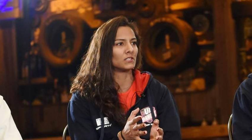 Bigg Boss 11 Contestants, Bigg Boss 11 Participants, Bigg Boss Season 11, Bigg Boss Season 11 Show, Bigg Boss 11 Trailer, Bigg Boss 11 Celebs, Bigg Boss, Bigg Boss 11 Hosts, Bigg Boss 11 Salman Khan, Salman Khan Look for Bigg Boss 11, Akshay Kumar Bigg Boss 11