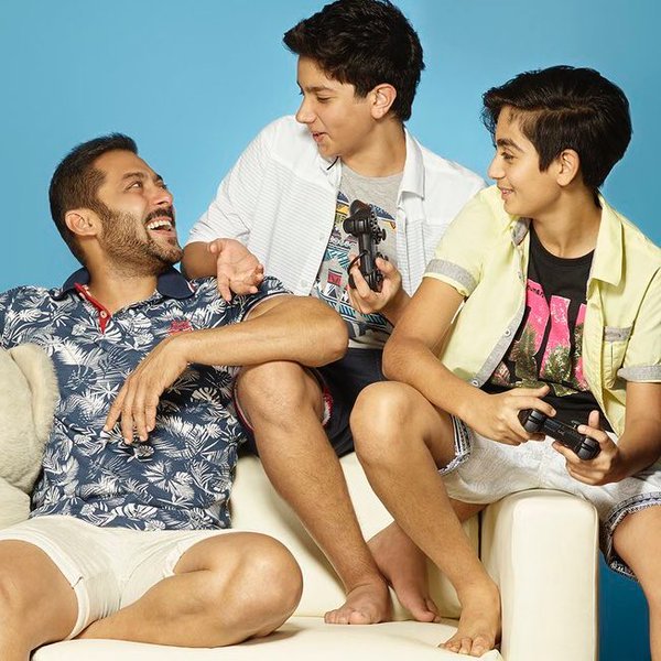 सलमान के भतीजे निमार्ण खान का सिर्फ 16 साल की उम्र में वेरिफाइड इंस्ट्राग्राम अकाउंट है।