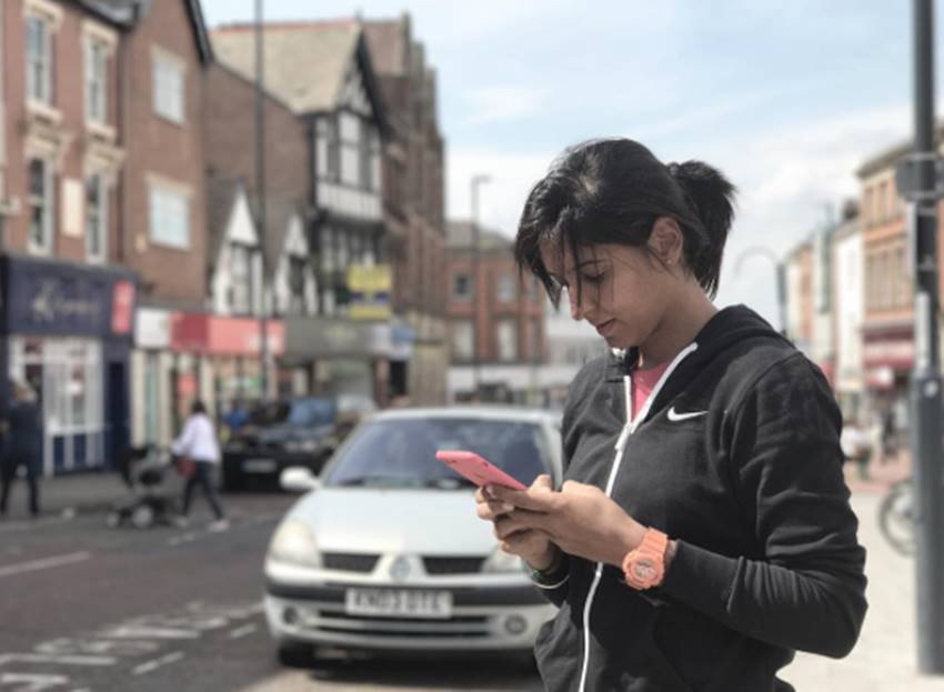 हरमनप्रीत कौर और दीप्ती शर्मा।