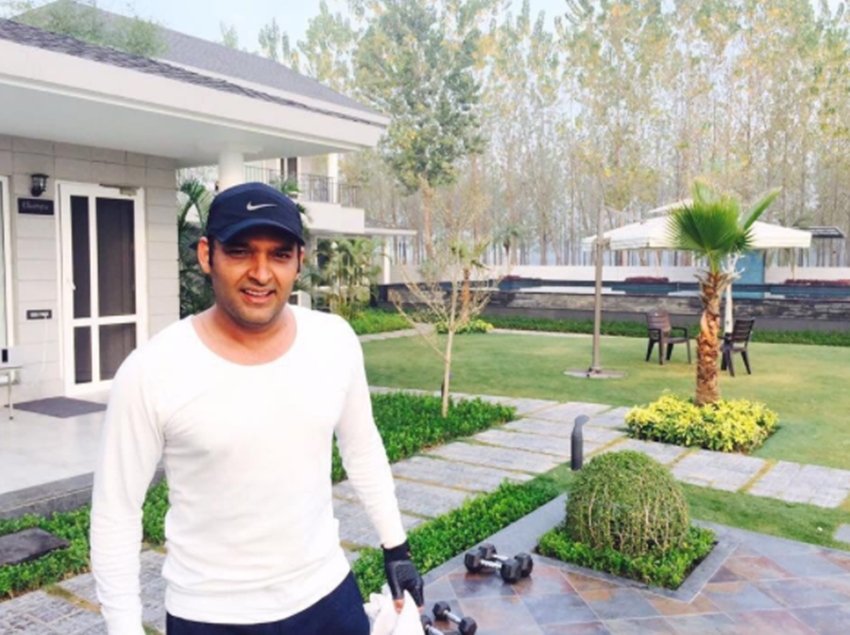 कॉमेडियन बनने से पहले 10 साल तक थिएटर से जुड़े रहे थे कपिल शर्मा, तस्वीरों में देखें ‘कॉमेडी किंग’ का सफर