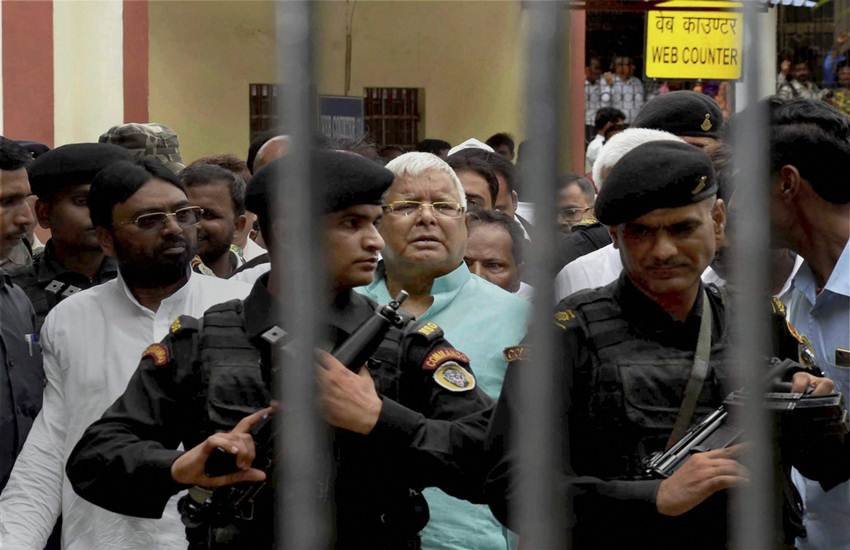 Lalu yadav, Rjd, Rjd chief Lalu yadav, Benami property, Tej pratap yadav, Bihar Deputy CM Tejashwi Yadav, Sushil Modi, BJP, BJP leader Sushil Modi, 13 acre land, BJP MP Rama devi, apology, defamation case, Bihar news, Patna news, Hindi news