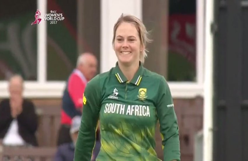  वेस्टइंडीज का शीर्षक्रम शुरुआती दौर से साउथ अफ्रीका का गेंदबाजों का सामना करने में नाकाम नजर आ रहा था। (फोटो सोर्स ट्विटर)