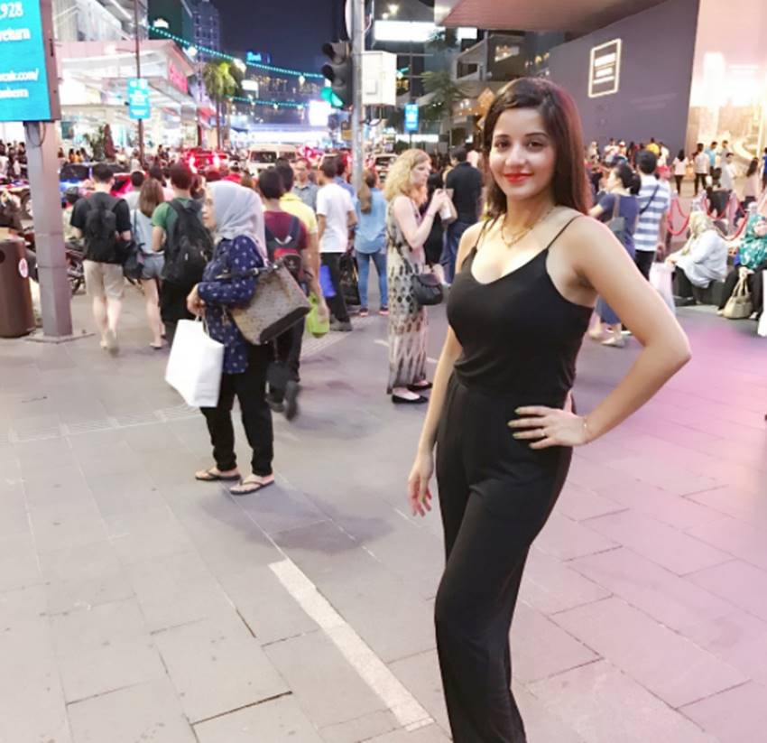 Monalisa, Monalisa Honeymoon, Monalisa Marriage, Monalisa Unknown Facts, Monalisa and Vikrant Singh, Monalisa Husband, Monalisa in Malaysia, Monalisa Boyfriend, Monalisa Movies, Monalisa Hot Photos