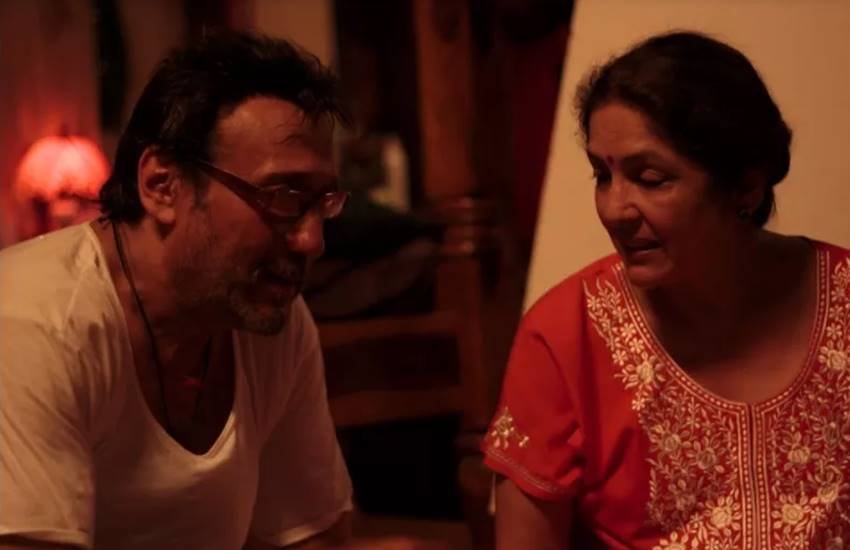 नीना की बेटी मसाबा ने लिखा- मेरी मां मुझसे कहती हैं कि काम हमें बूढ़ा होने से रोकता है। नीना द्वारा शेयर की गई इस तस्वीर ने ढेरों लोगों को प्रेरित किया है।