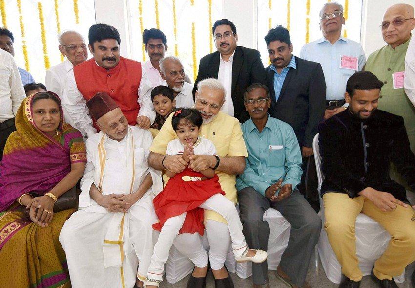 Prime Minister, Narendra Modi, Modi meet with Kalam Family, former President APJ Abdul Kalam,APJ Abdul Kalam Family, APJ Abdul Kalam, APJ Abdul Kalam Family memorial, APJ Abdul Kalam Family memorial inauguration, PM Modi, Modi Kalam
