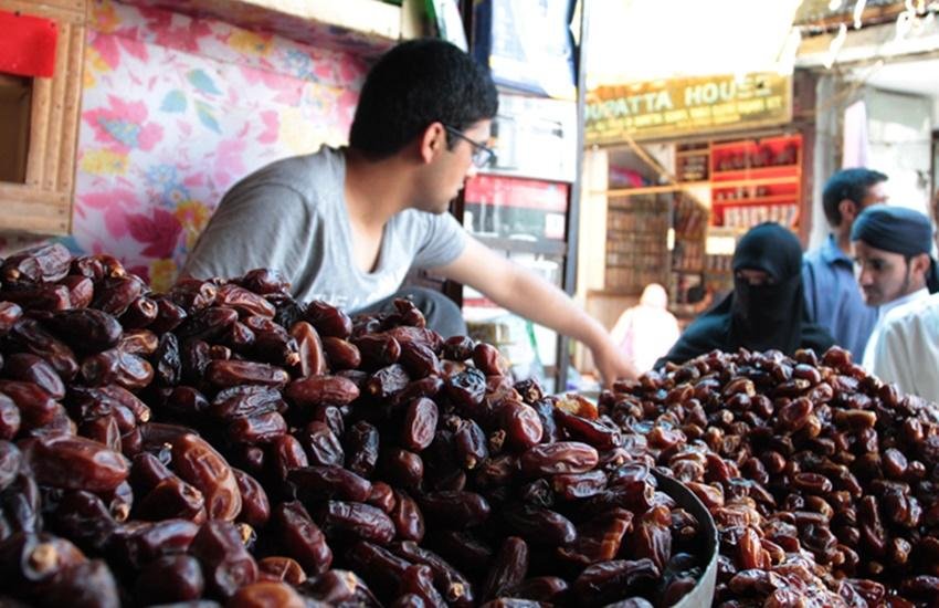 Dates. Khajoor, Blood Pressure, How To Control Blood Pressure, Khaoor In Blood Presssure, Vitamins In khajoor, Health News In Hindi, Jansatta