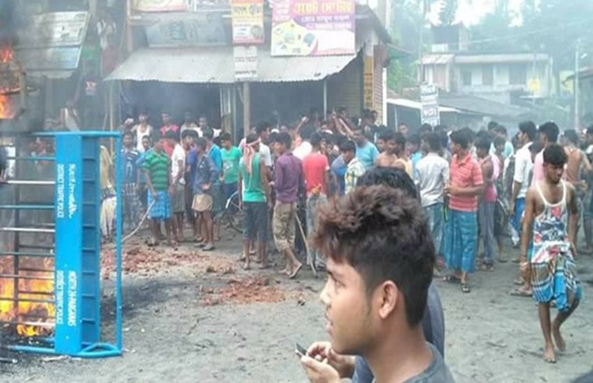West bengal, Mamta banerjee, Communal violence, west bengal riots, West Bengal Communal Violence, Bengal Communal Violence, Bengal Communal Riot, West Bengal Communal Riot, Baduria Communal Violence, Baduria Communal Riot, India News, Hindi news