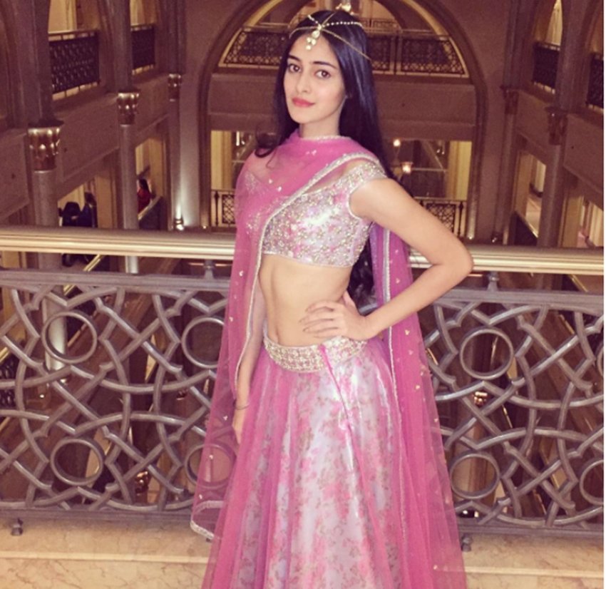 खबर है कि अनन्या करण जौहर की फिल्म 'स्टूडेंट ऑफ द ईयर' के सीक्वल से अपने बॉलीवुड करियर की शुरुआत करेंगी।