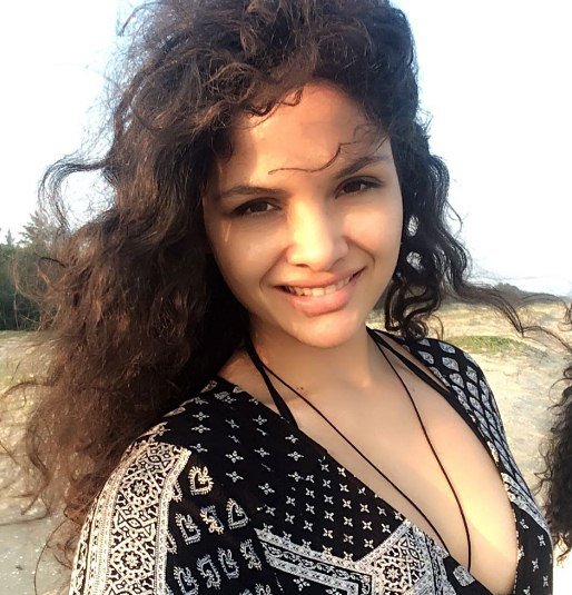 अब नन्हीं आयाश पूरी तरह से बदल चुकी हैं।