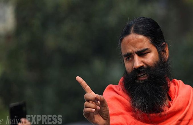 बाबा रामदेव का दावा- बाढ़ प्रभावित 16 जिलों में पतंजलि ने 200 ट्रक से ज्यादा राहत सामाग्री भेजी
