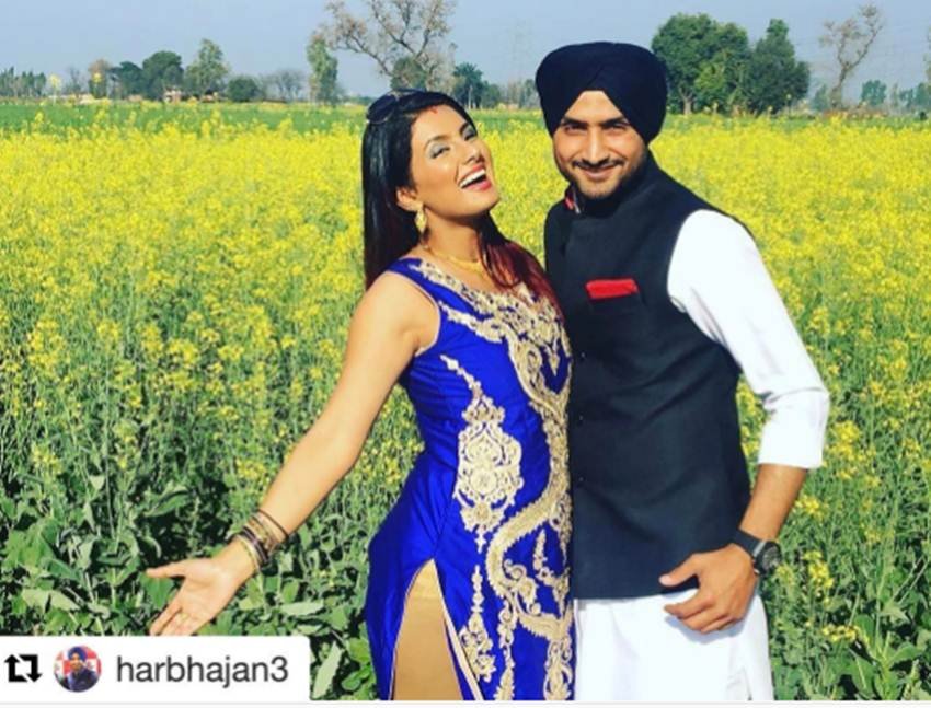 harbhajan singh,geeta basra,love story,struggle in relationship,entertainment news,bollywood news,harbhajan geeta wedding,pics, Hinaya Heer, Geeta basra