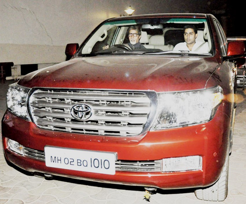 Successful Bollywood Stars Are Superstitious, Amitabh bachchan lucky no, Ranbir kapoor lucky no, salman khan lucky no. Shahrukh khan luch no, sanjay dutt lucky no