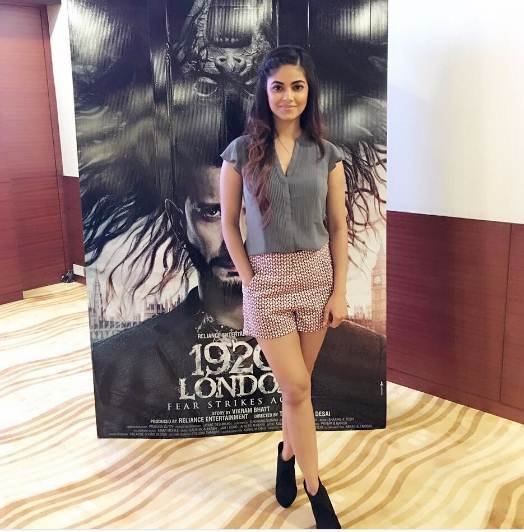 Meera Chopra, Nila, Tamil Actress Meera chopra, Priyanka Chopra Sister Meera chopra, Tamil Star meer chopra, Meera chopra bollywood movie, Meera chopra hot photos, meera chopra movies