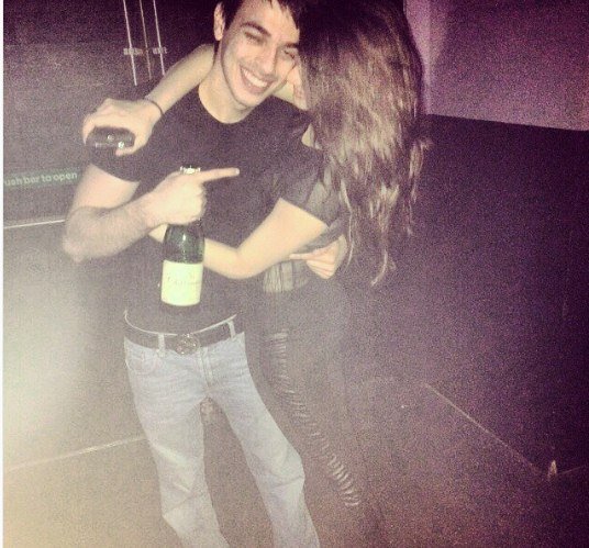 Bhagyashree, salman khan, maine pyar kiya, avantika dassani, Bhagyashree daughter, Bhagyashree daughter hot photos, Avantika Dassani hot, Avantika Dassani boyfriend, Abhimanyu Dasani, himalay dasani, star daughters