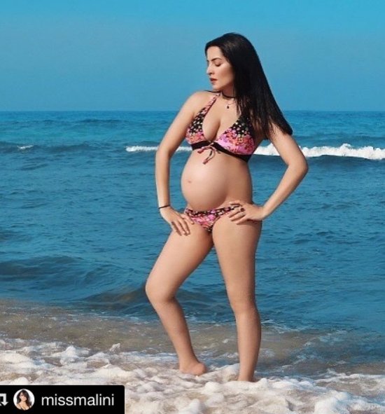 celina jaitely, esha deol, baby bump, pictures, pregnant, pregnancy, dubai, best friends