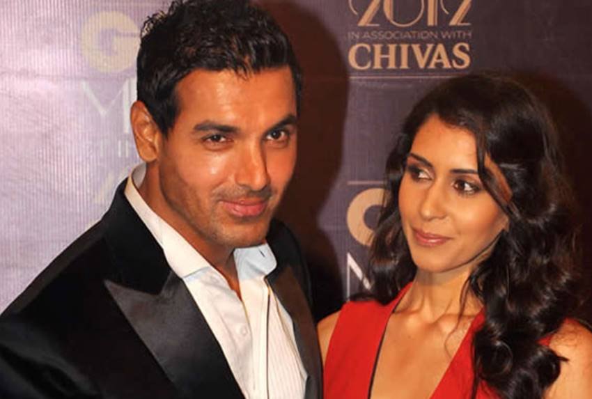 जॉन अब्राहम और प्रिया रुंचल