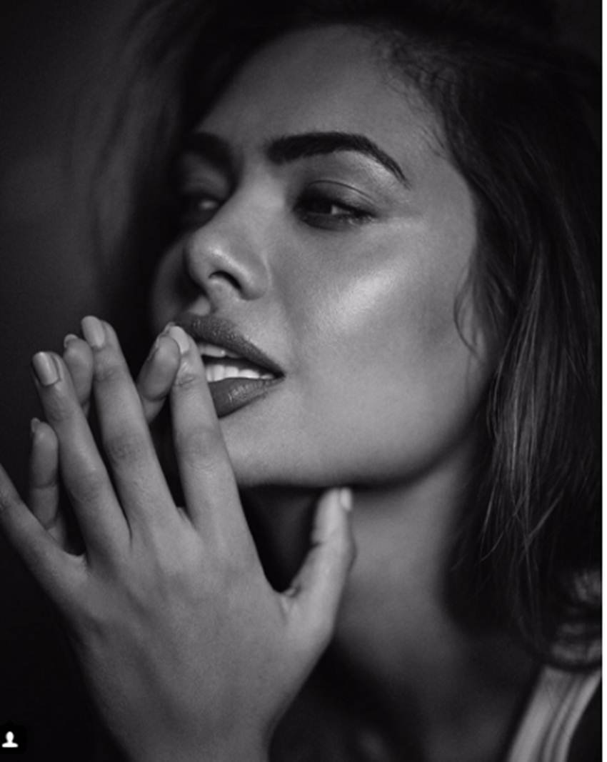 esha gupta, esha gupta hot pics, esha gupta hot videos, esha gupta sexy pics, esha gupta bikini, esha gupta swimsuit, baadshaho, esha gupta baadshaho, esha gupta hot, esha gupta pictures, esha gupta movies