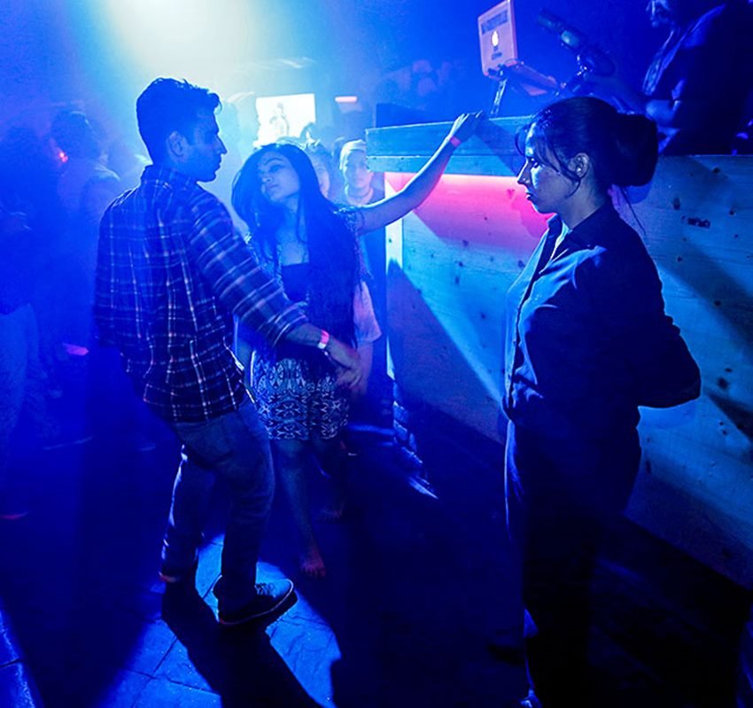 Delhi, female bouncer, bouncer Sisters, Mehrunnisa & Tarannum, Social club in Hauj Khas, female bouncer in Delhi, female bouncer sisters in Delhi, bouncer Mehrunnisa