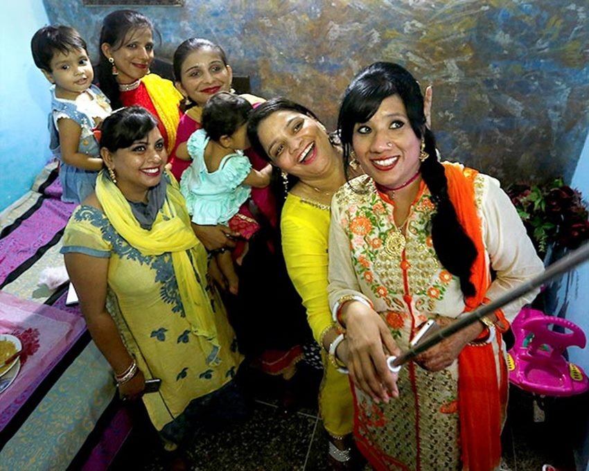 Delhi, female bouncer, bouncer Sisters, Mehrunnisa & Tarannum, Social club in Hauj Khas, female bouncer in Delhi, female bouncer sisters in Delhi, bouncer Mehrunnisa